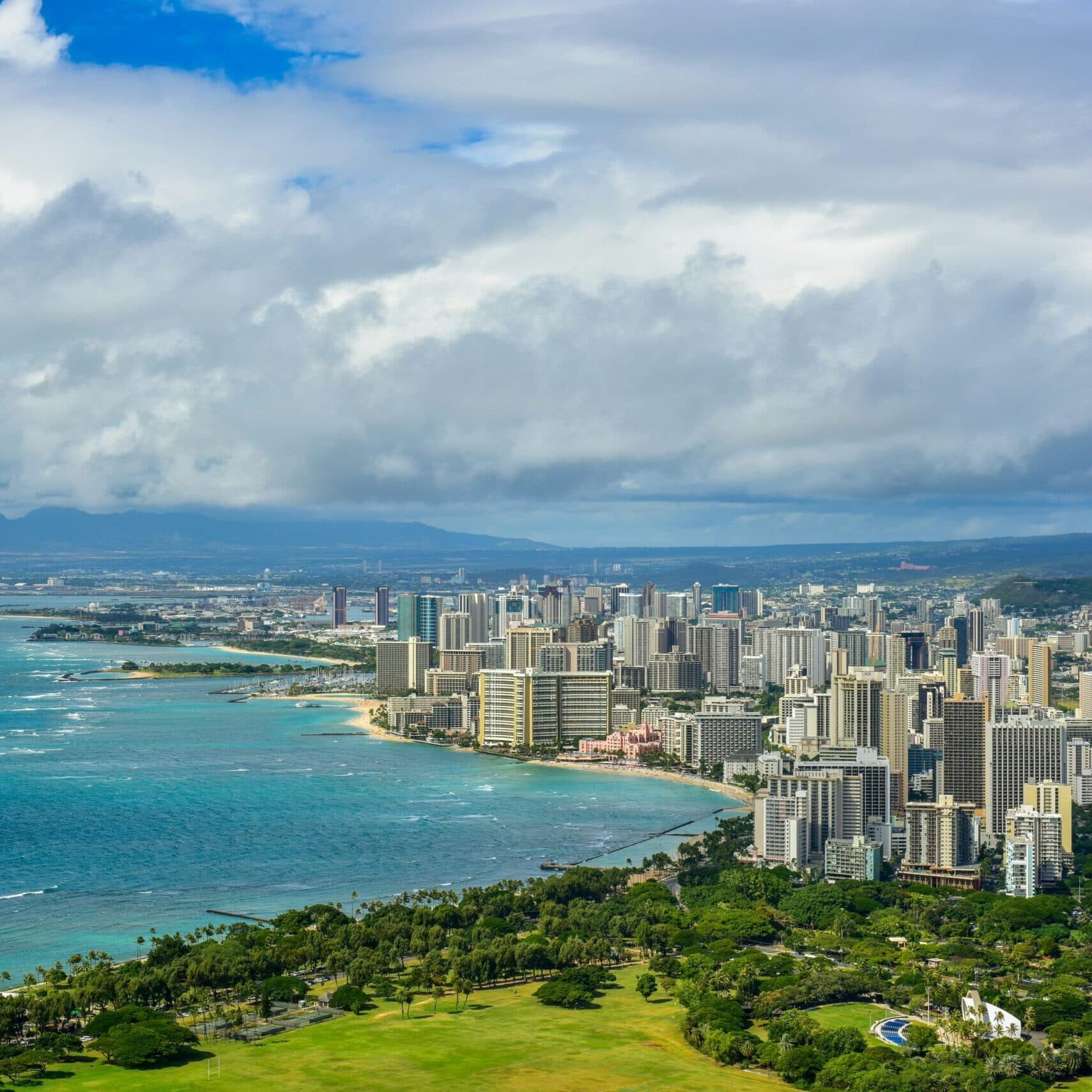 Honolulu, HI skyline