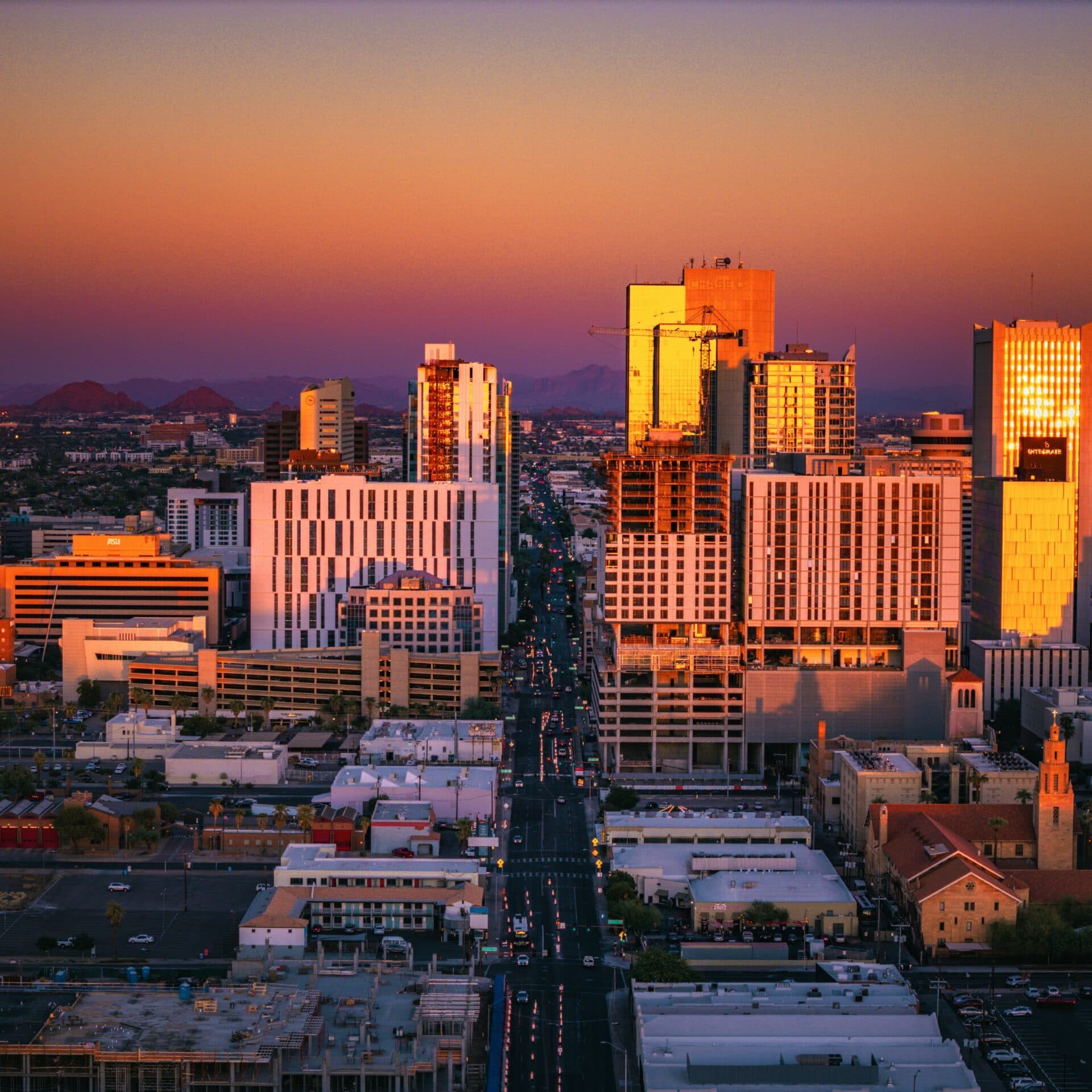 Phoenix, AZ skyline
